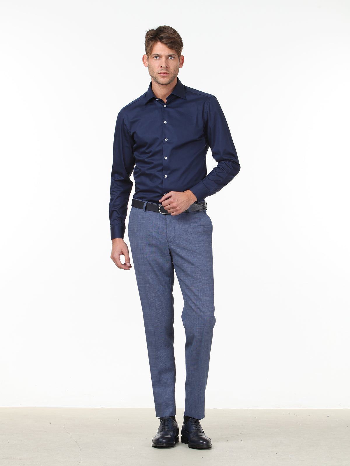 Lacivert Düz Slim Fit Uzun Dokuma Klasik %100 Pamuk Gömlek
