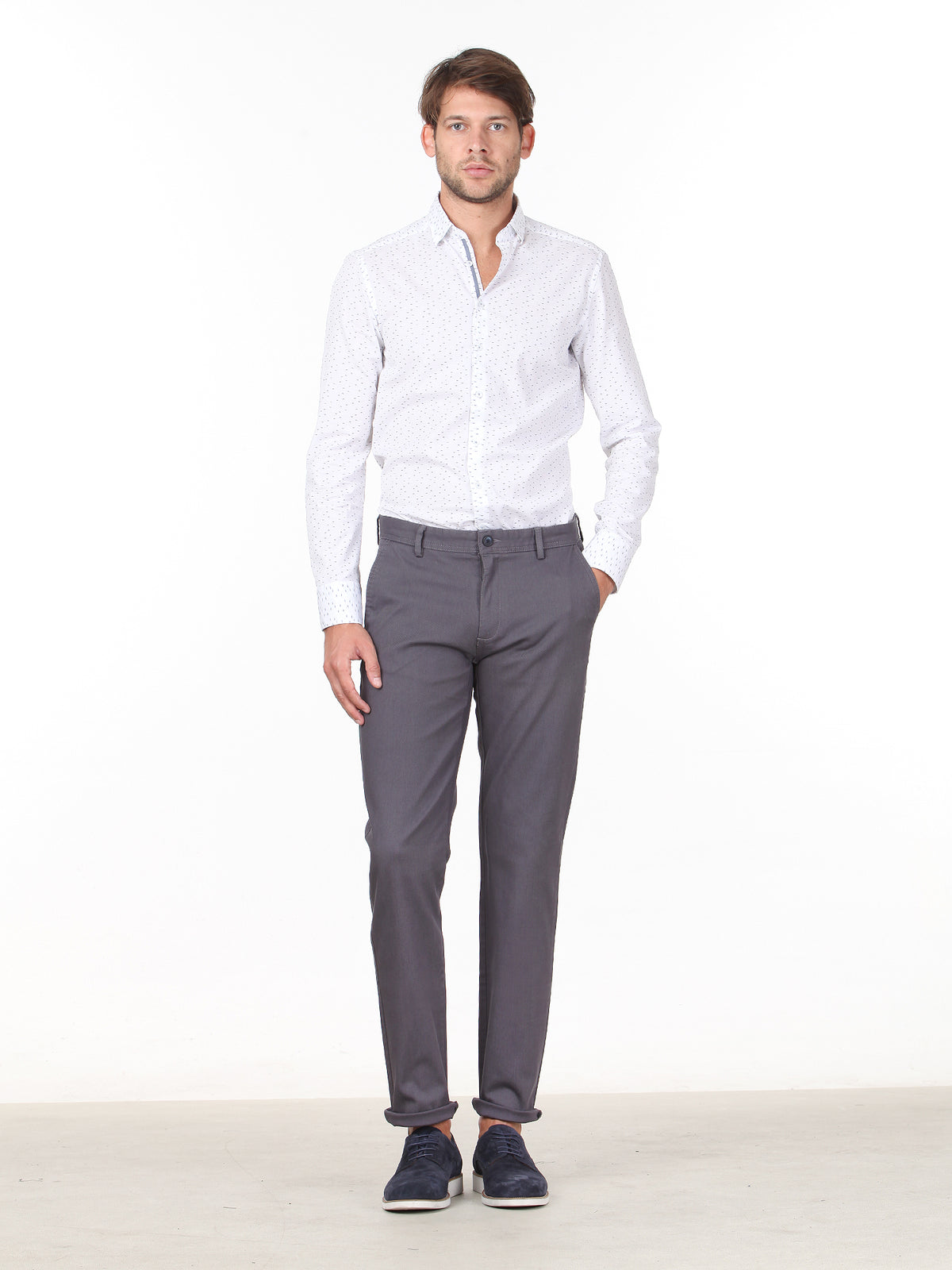 Gri Düz Dokuma Regular Fit Casual Pamuk Karışımlı Pantolon