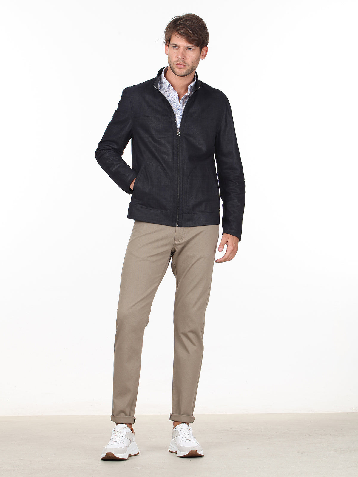 Siyah Slim Fit Dik Yaka Klasik Deri Deri Mont