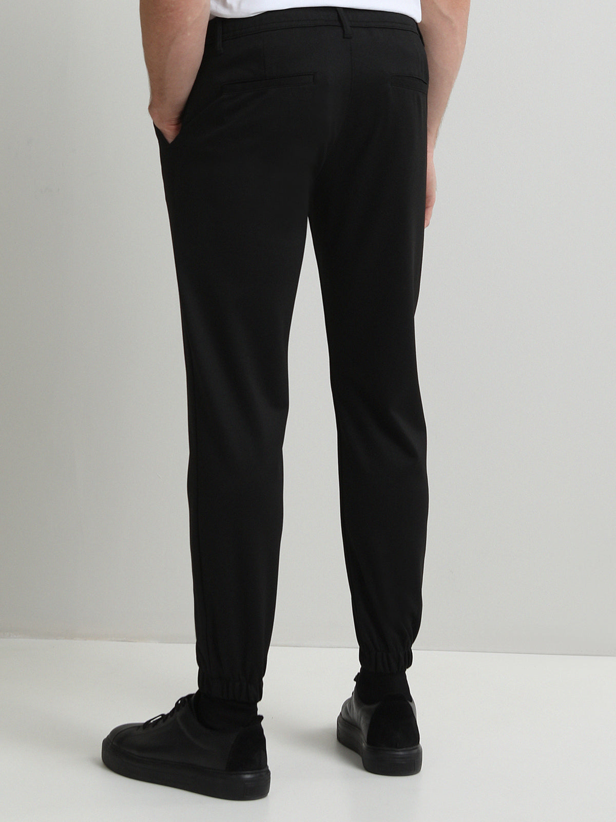 Siyah Dokuma Jogging Fit Smart Casual Pantolon