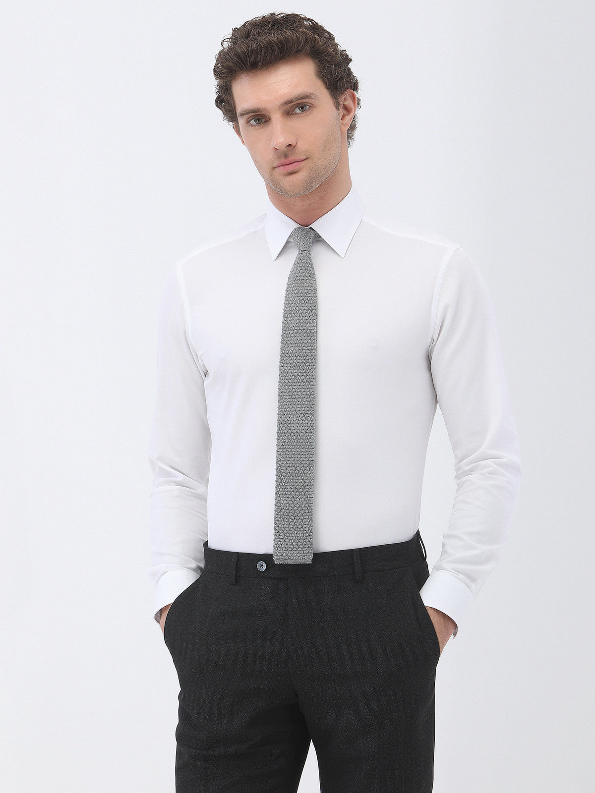 Beyaz Düz Slim Fit Uzun Dokuma Klasik %100 Pamuk Gömlek