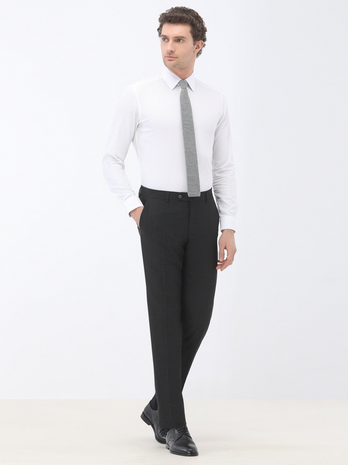 Beyaz Düz Slim Fit Uzun Dokuma Klasik %100 Pamuk Gömlek