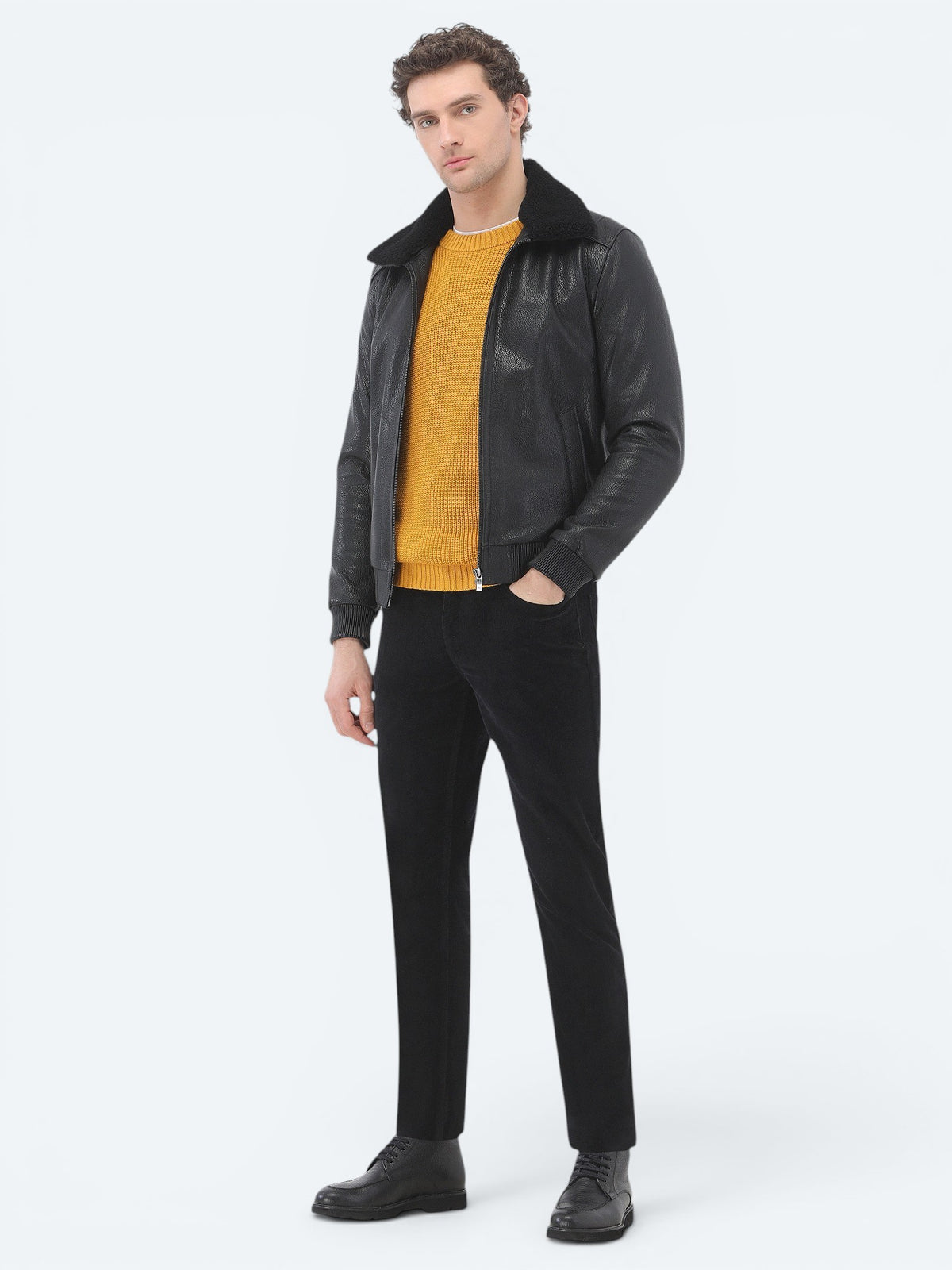 Siyah Regular Fit Bebe Yaka Smart Casual Koyun Derisi Deri Mont
