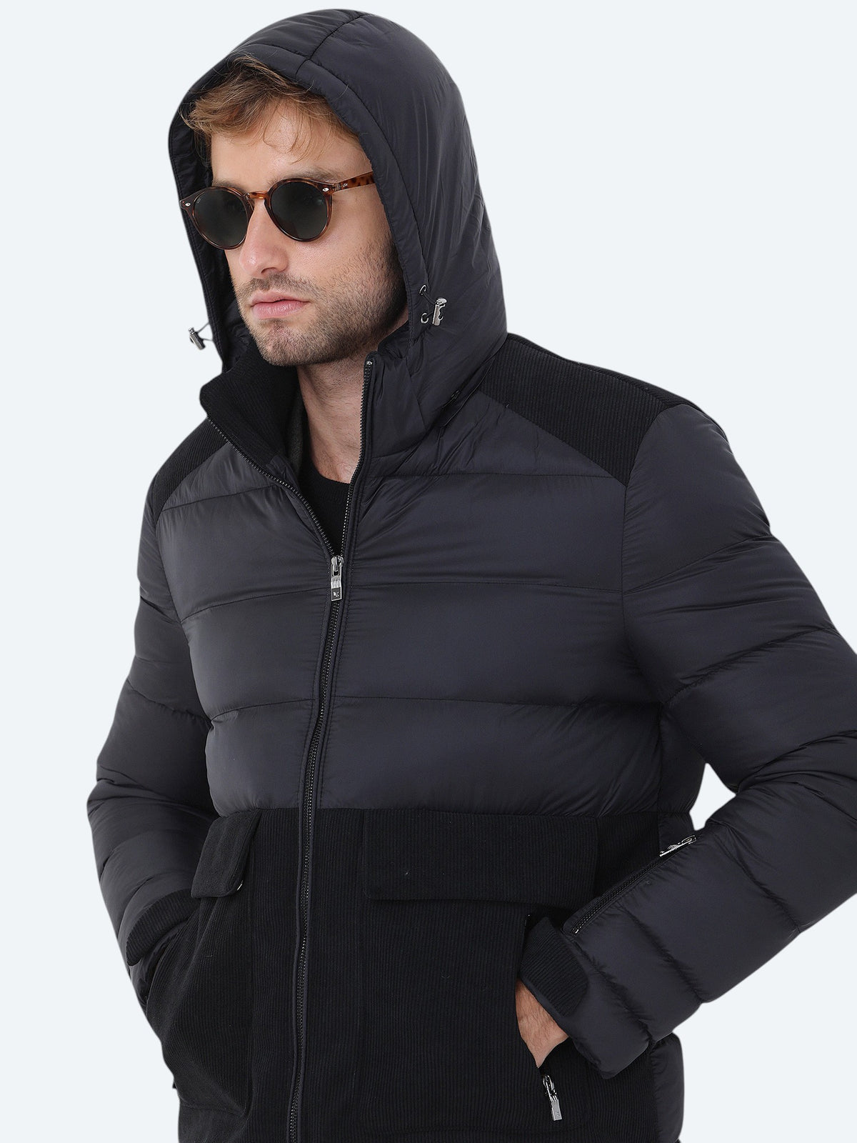 Siyah Regular Fit Kapüşonlu Casual Dokuma Mont