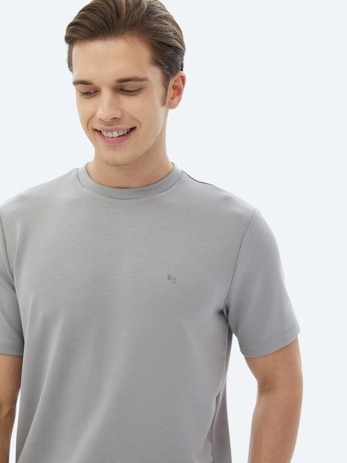 Gri Düz Bisiklet Yaka T-Shirt