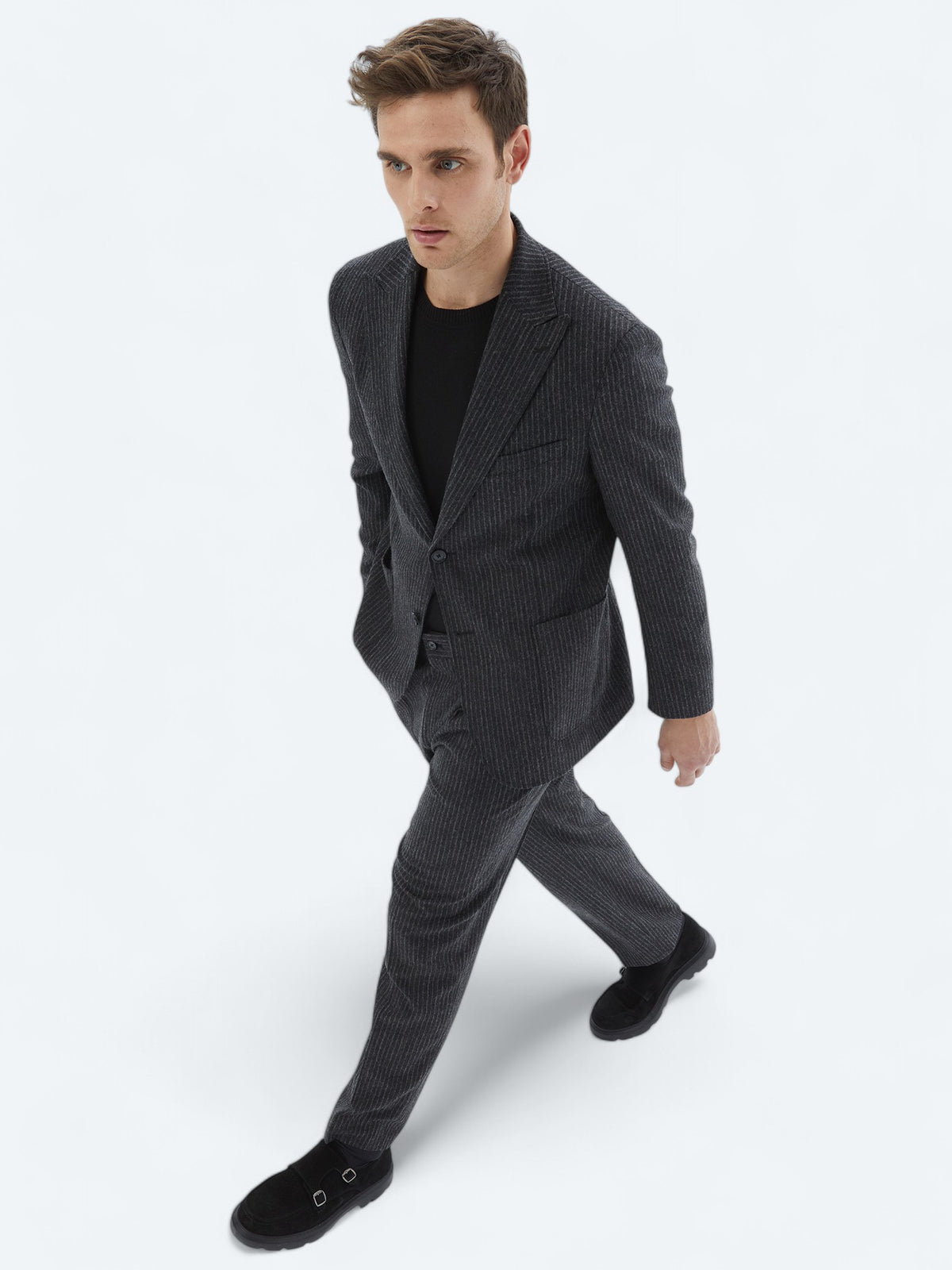 Antrasit Çizgili Modern Fit Yün Karışımlı Takım Elbise