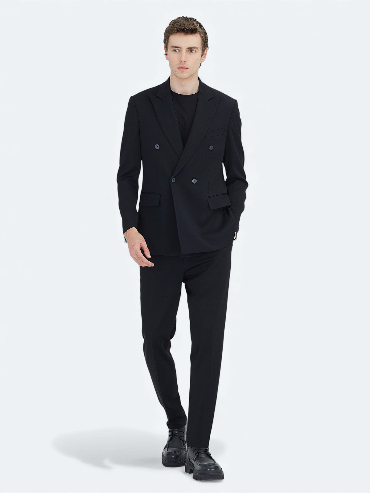 Siyah Düz Modern Fit Takım Elbise