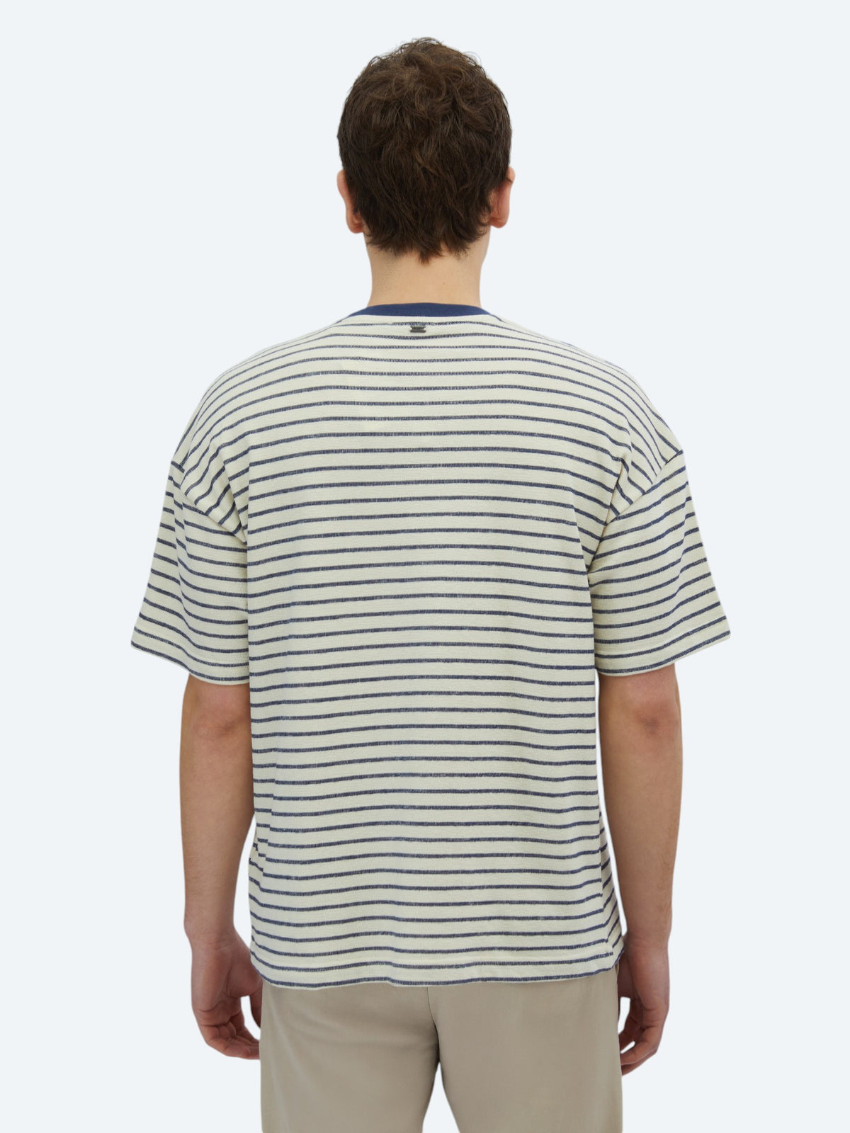 Ekru Çizgili Bisiklet Yaka %100 Pamuk T-Shirt