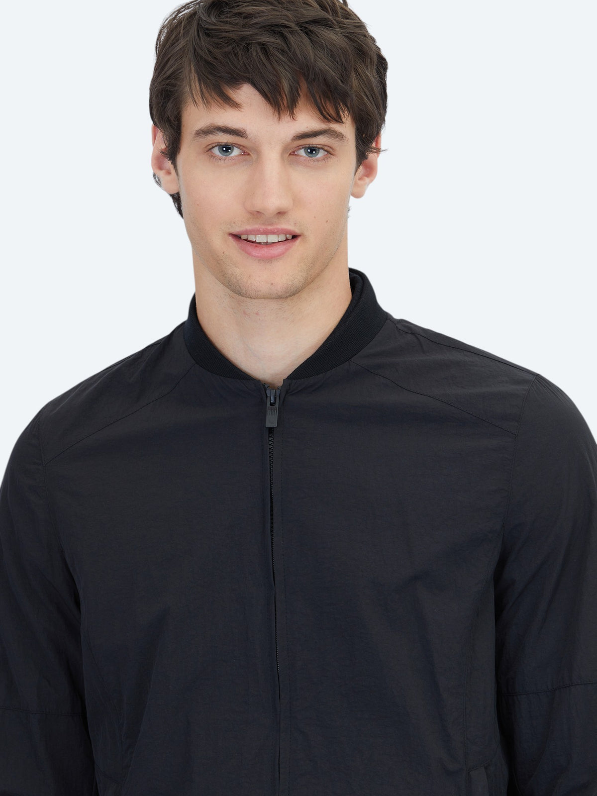 Siyah Regular Fit Dik Yaka Casual Dokuma Mont