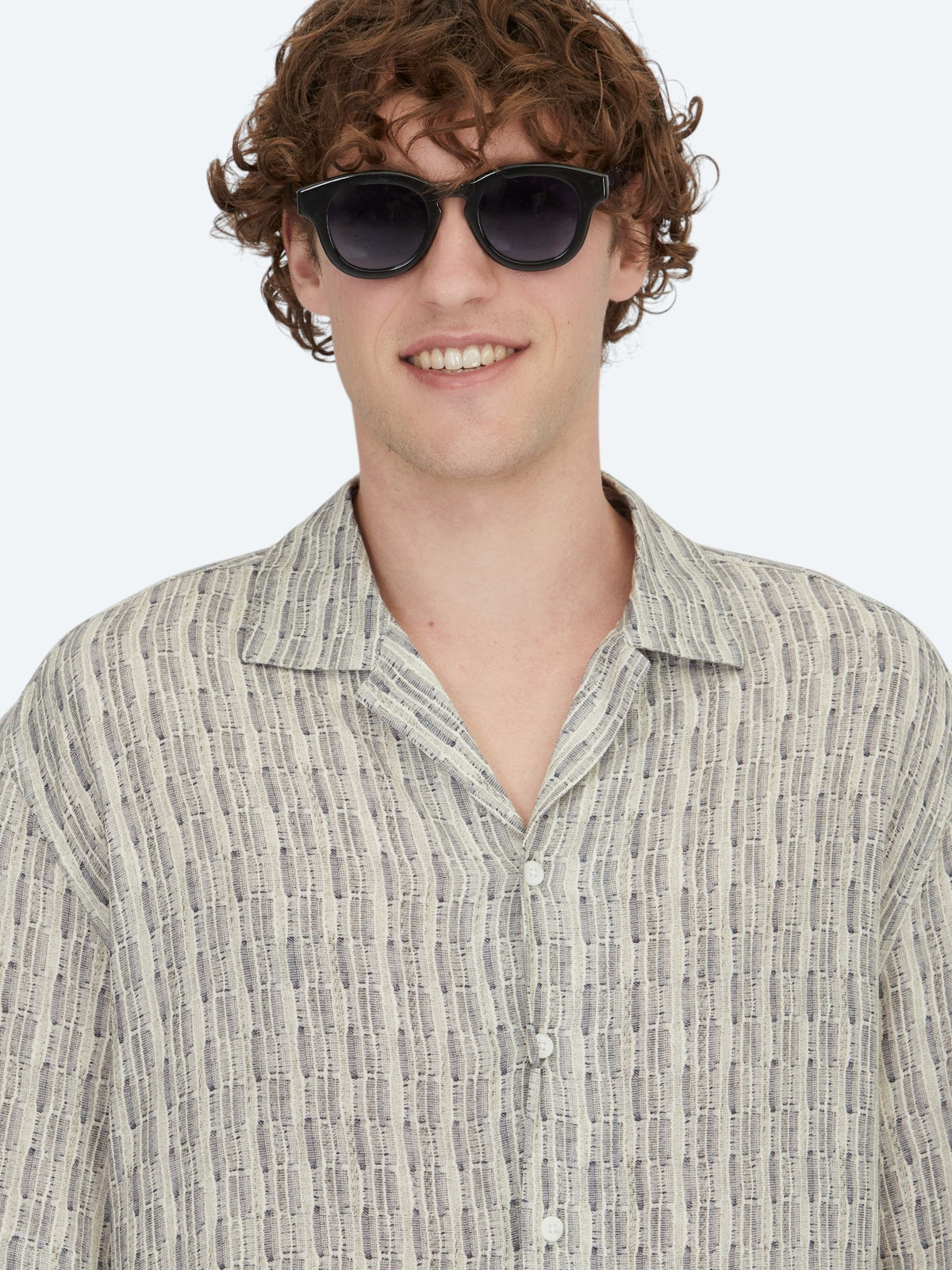 Mavi Desenli Oversize Fit Kısa Dokuma Casual Gömlek