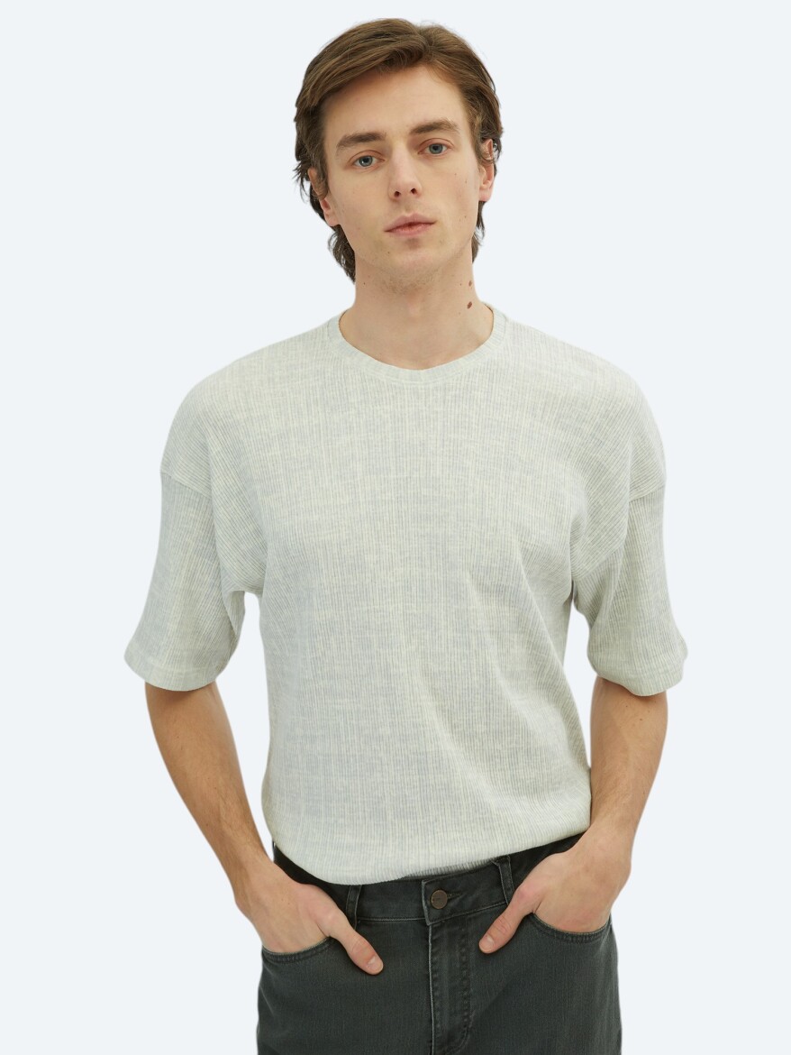 Açık Haki Baskılı Bisiklet Yaka Pamuk Karışımlı T-Shirt - KİP