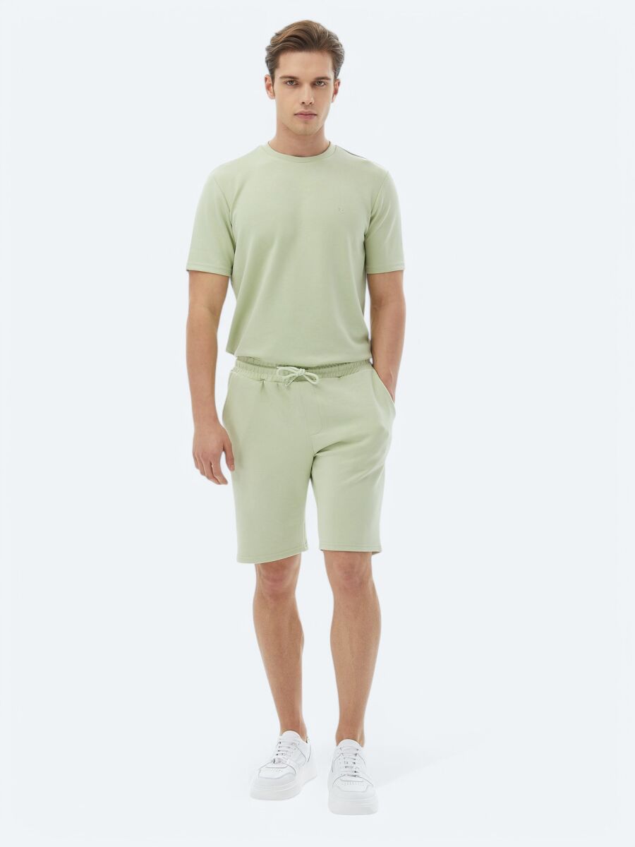 Açık Yeşil Düz Örme Jogging Fit Casual Bermuda - 1