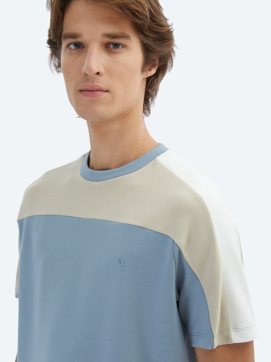 Blue Plain Crew Neck T-Shirt - 4