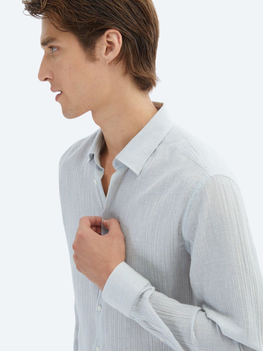 Blue Striped Regular Fit Weaving Casual Cotton Blended Shirt - 4