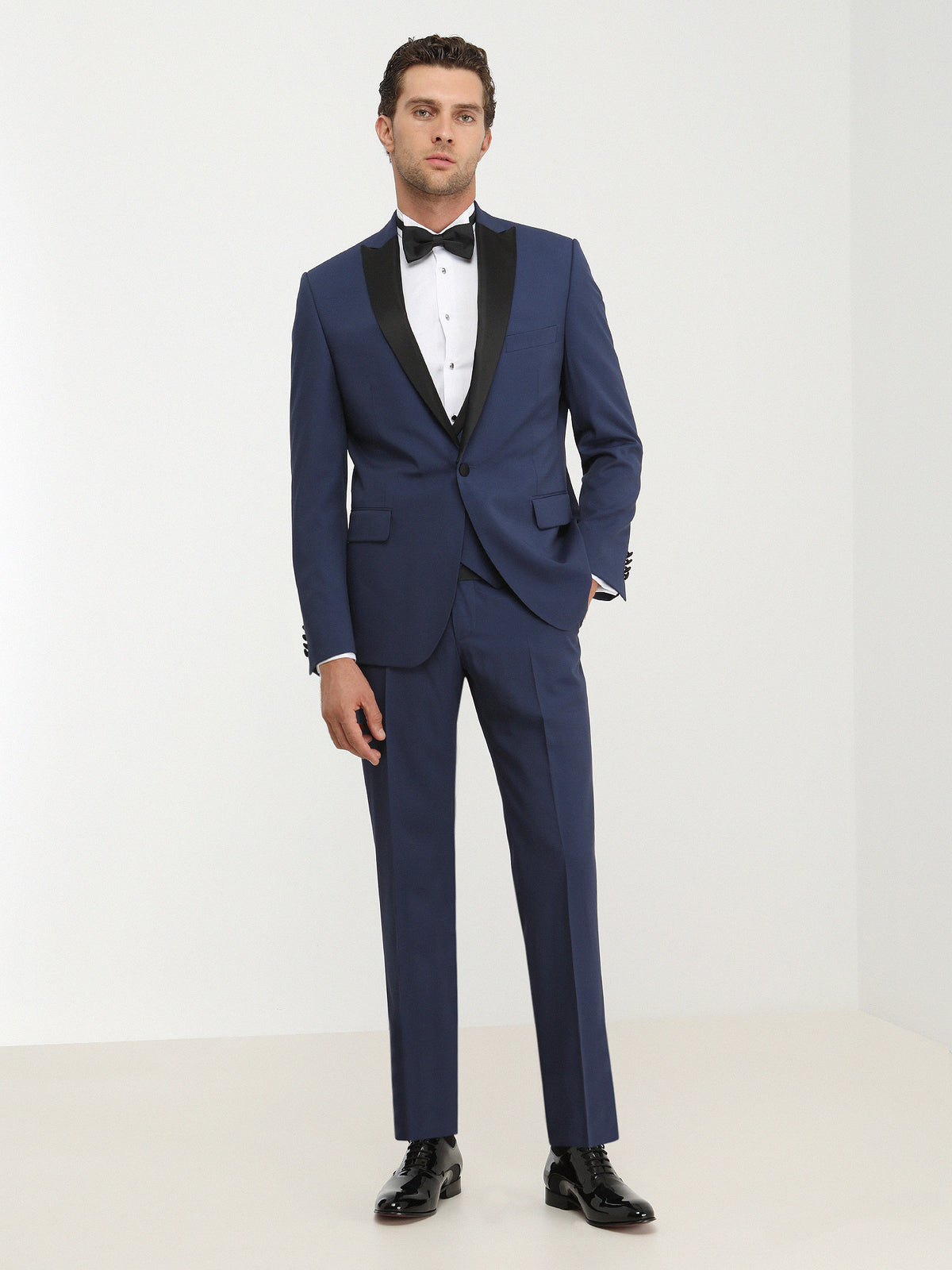 Saks Düz Slim Fit Demonte Yaka Dokuma Yelekli Smokin Takım Elbise