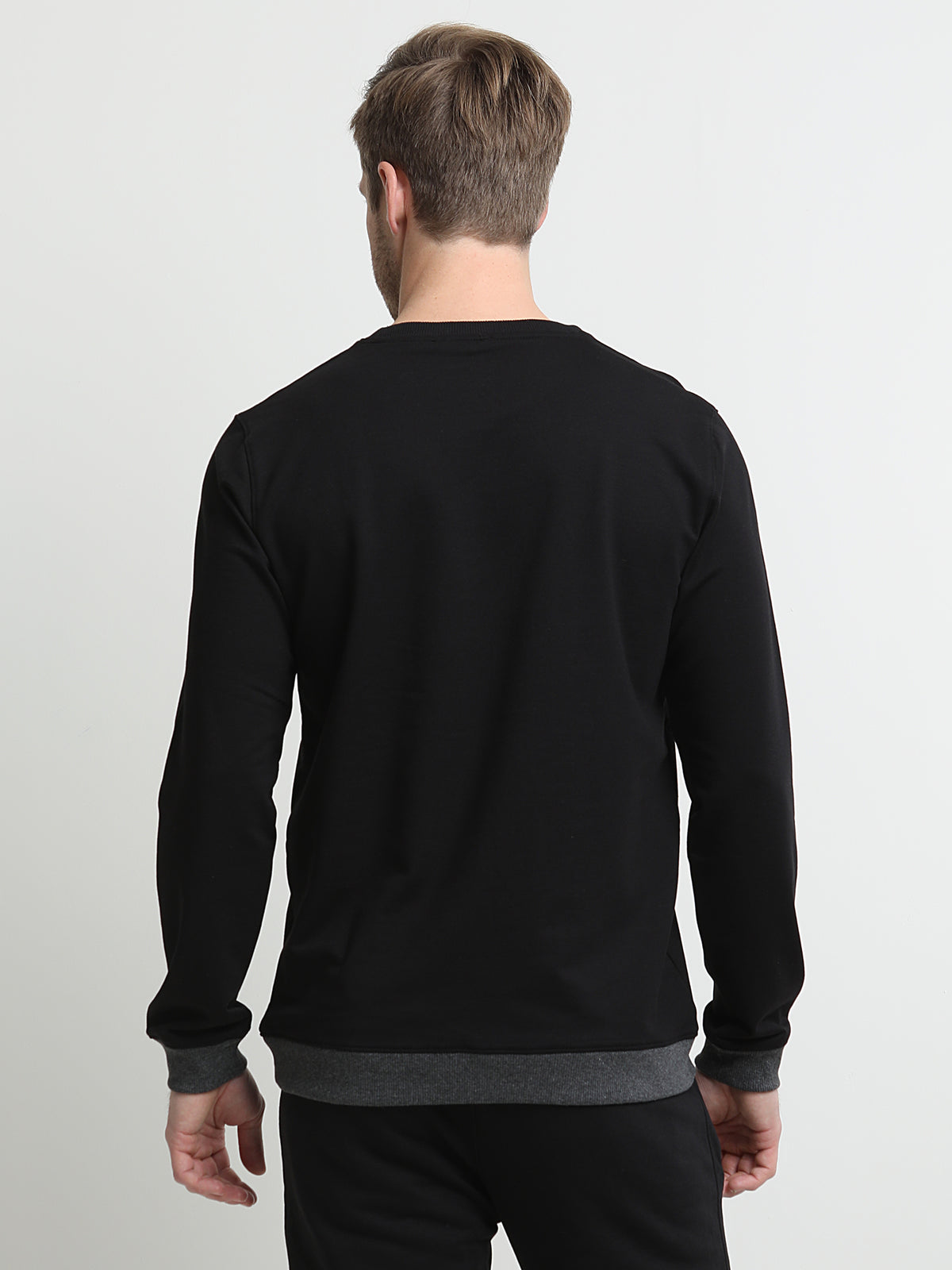 Siyah Baskılı Sweatshirt