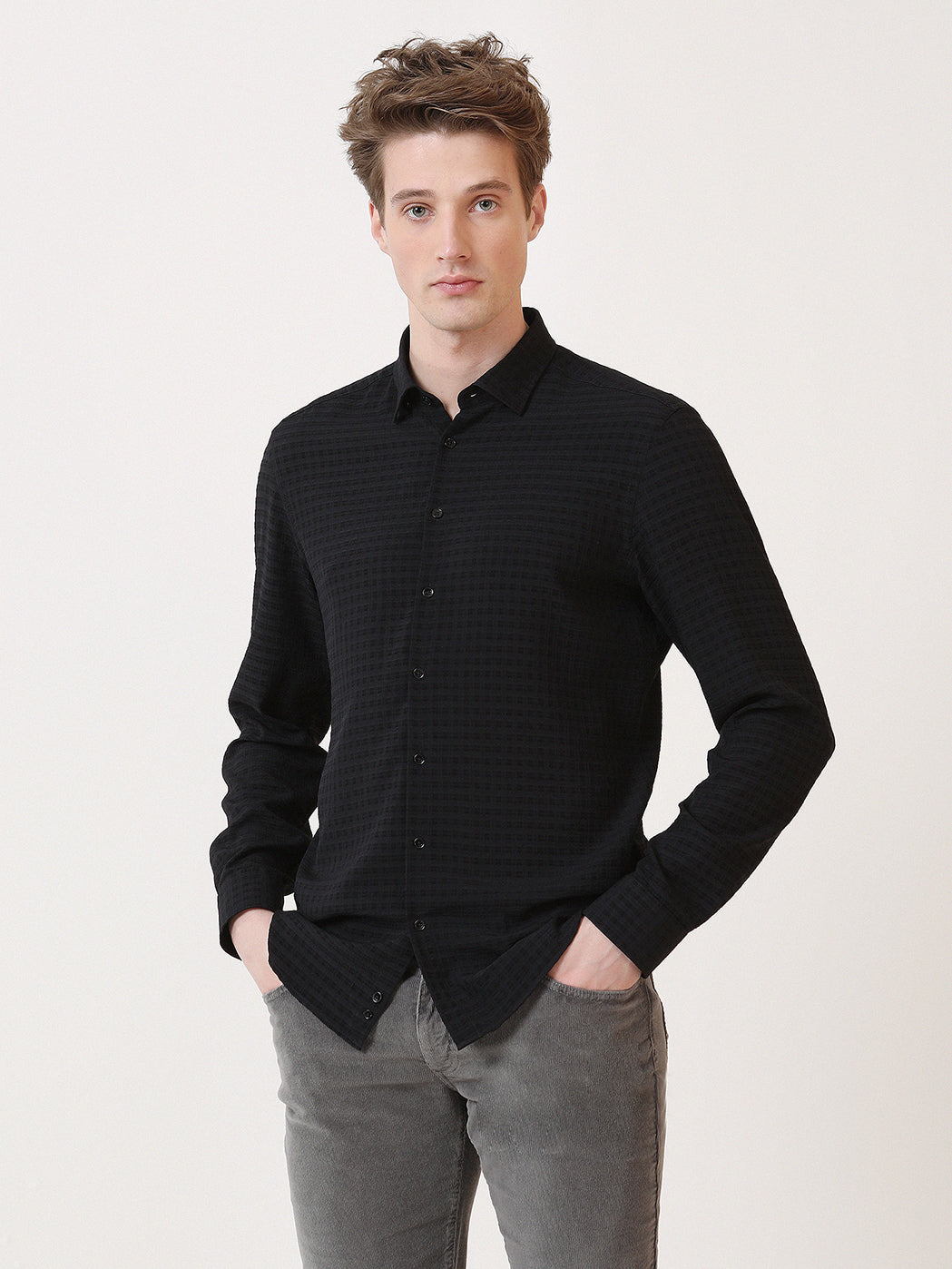 Siyah Kareli Slim Fit Uzun Dokuma Casual Gömlek