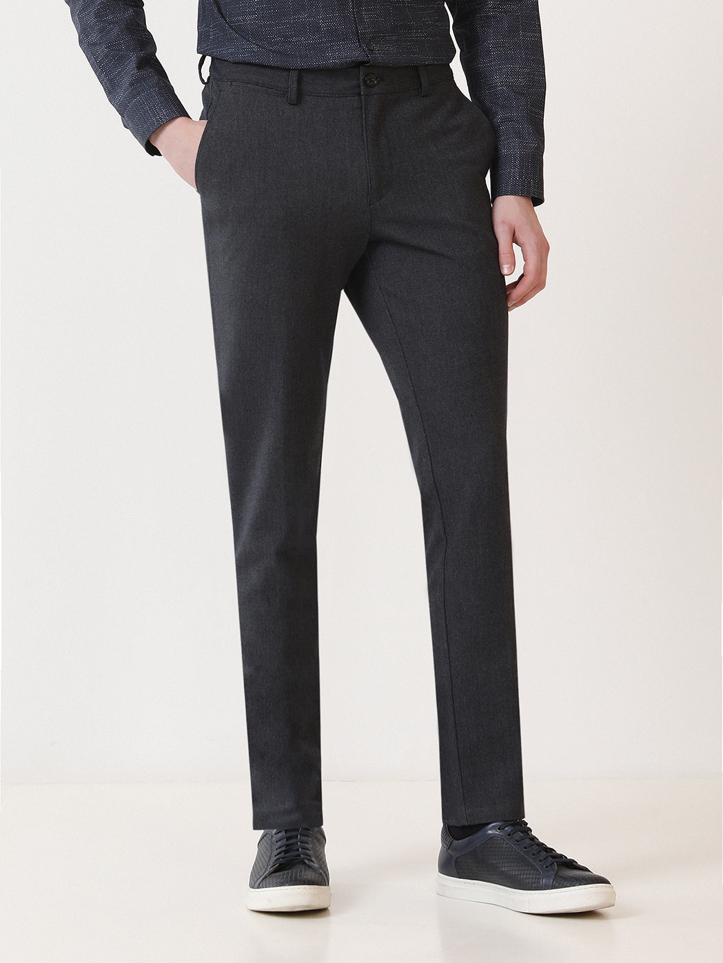 Lacivert Düz Dokuma Slim Fit Casual Pantolon