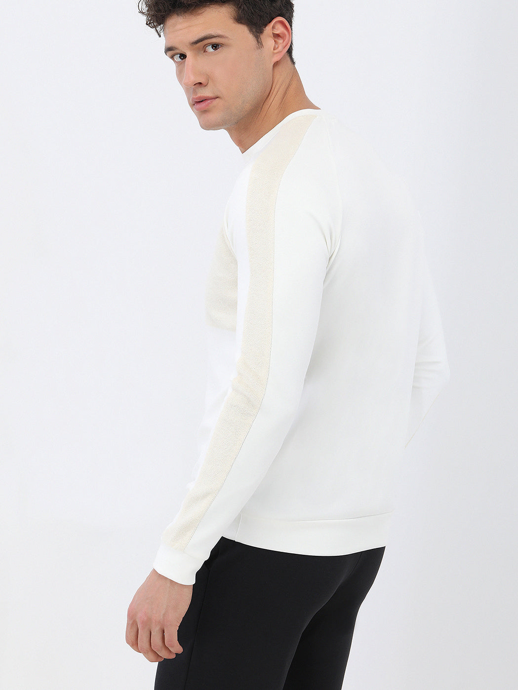 Ekru Bisiklet Yaka Sweatshirt