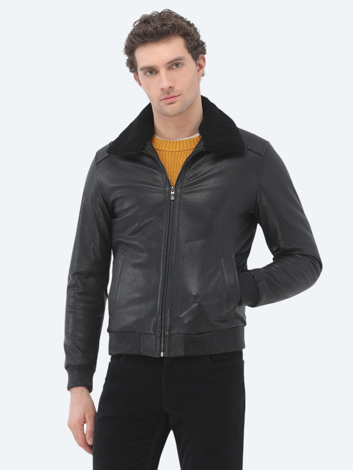 Siyah Regular Fit Bebe Yaka Smart Casual Koyun Derisi Deri Mont