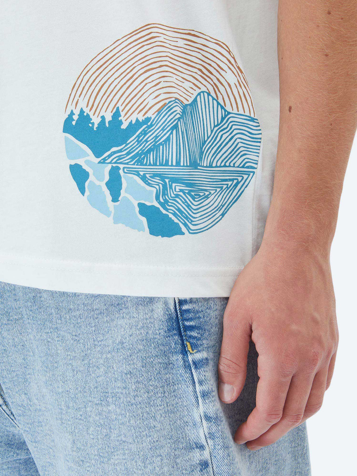 Ekru Baskılı Bisiklet Yaka %100 Pamuk T-Shirt