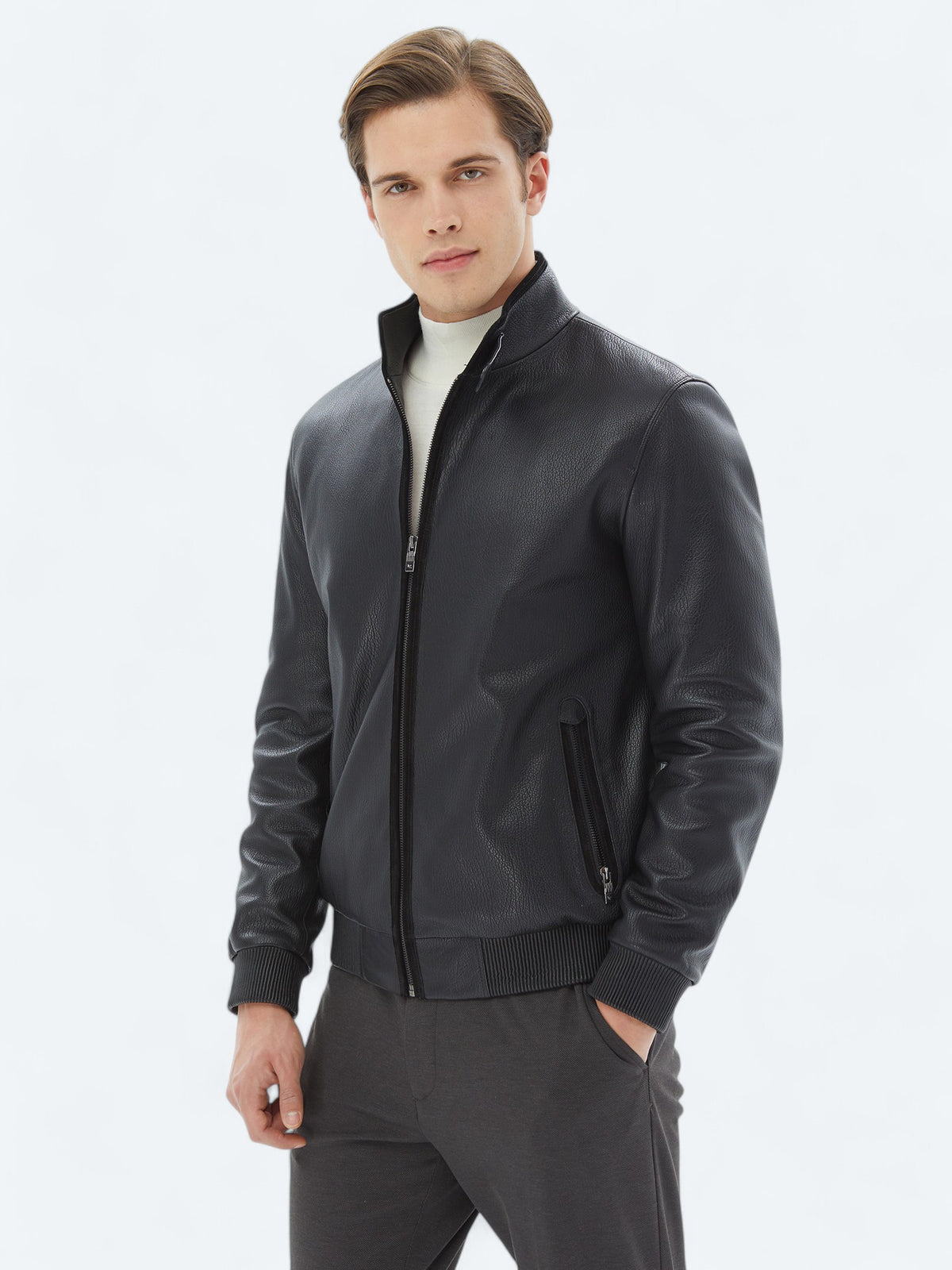 Siyah Regular Fit Dik Yaka Smart Casual Koyun Derisi Deri Mont