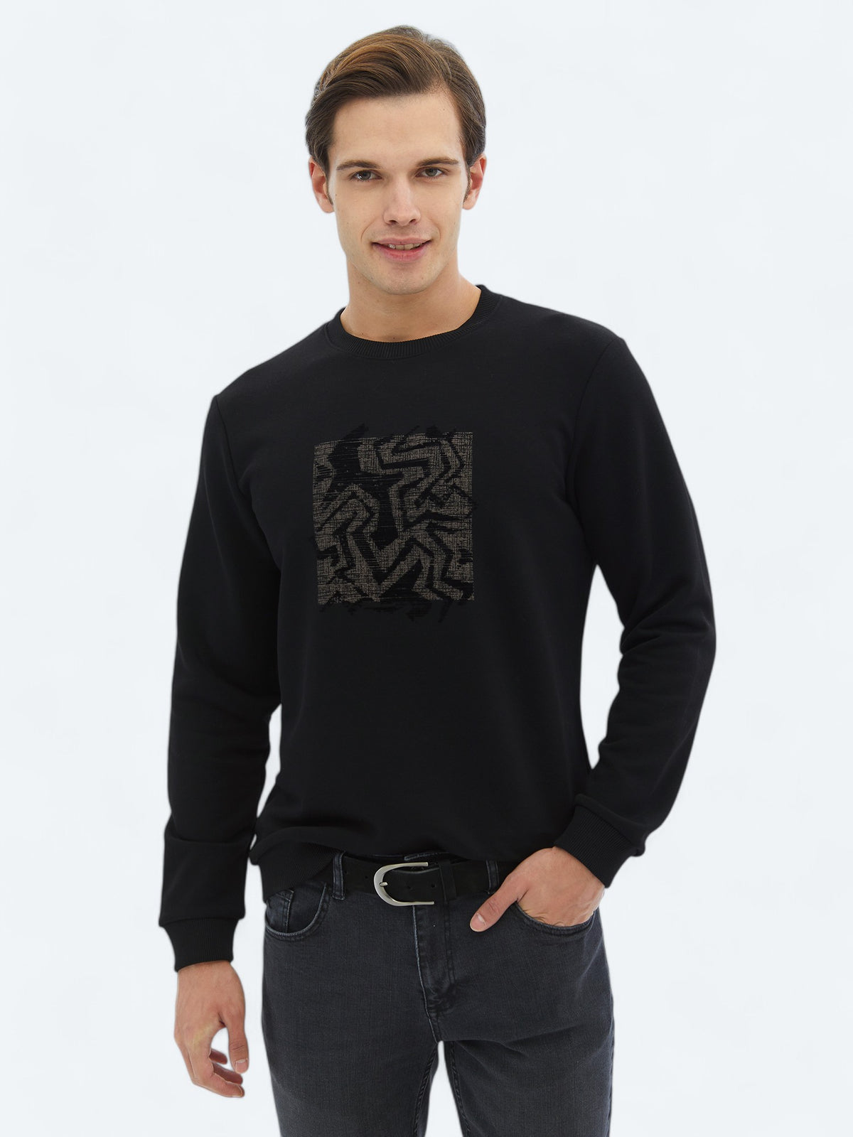 Siyah Bisiklet Yaka Baskılı Sweatshirt
