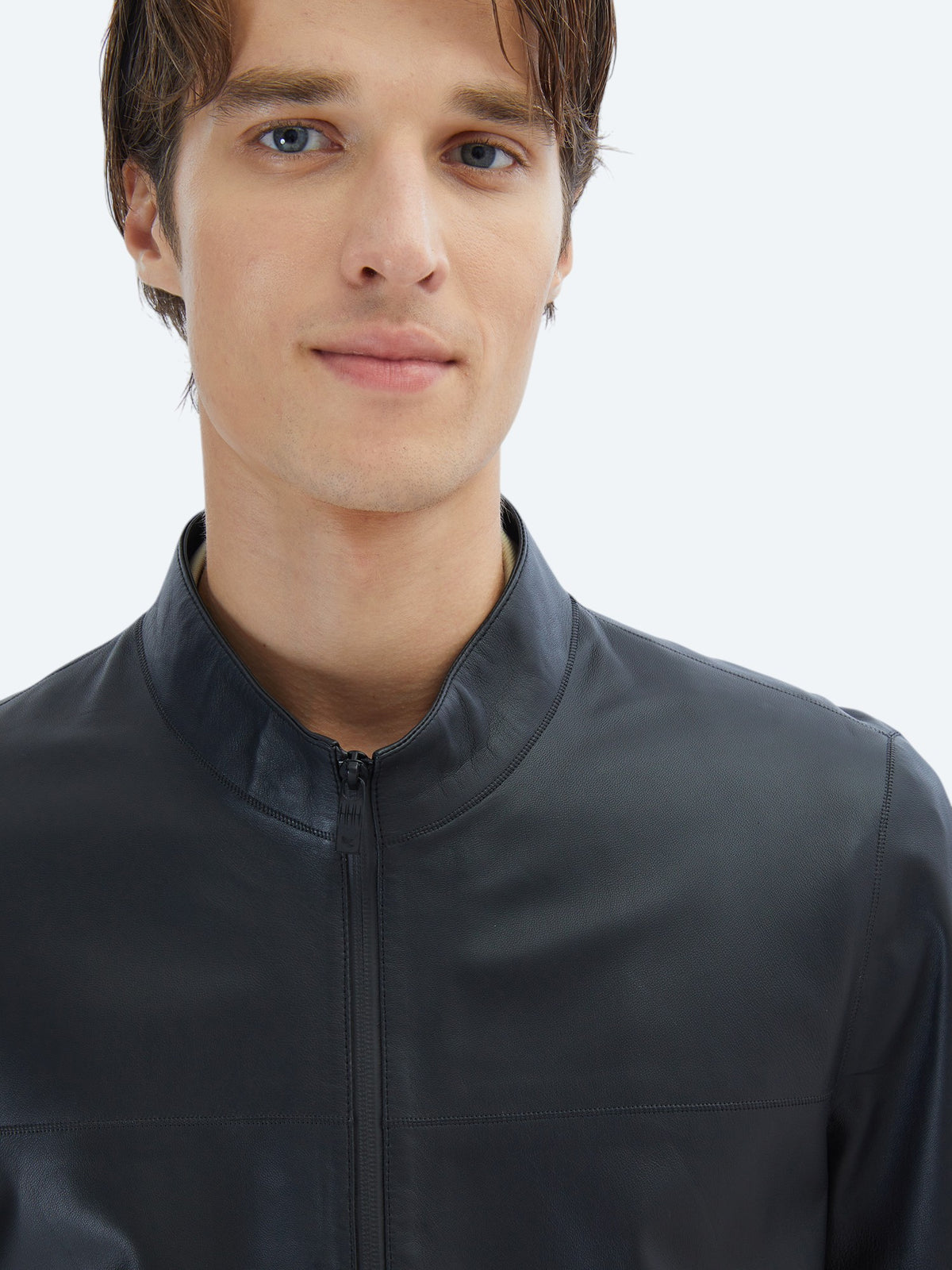 Siyah Regular Fit Dik Yaka Smart Casual Koyun Derisi Deri Mont
