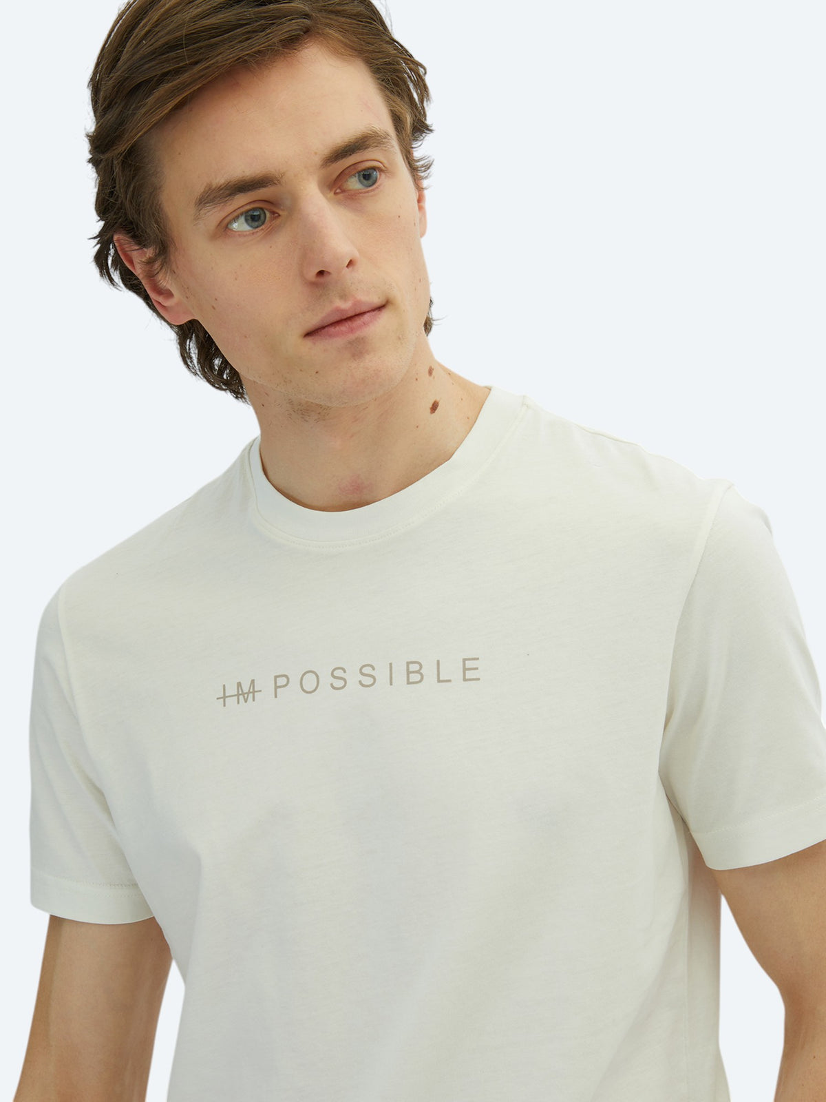 Kırık Beyaz Baskılı Bisiklet Yaka %100 Pamuk T-Shirt