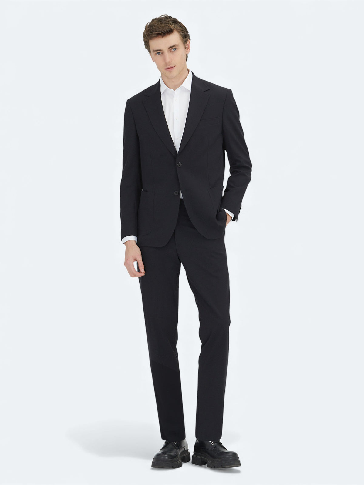 Siyah Düz Modern Fit Takım Elbise