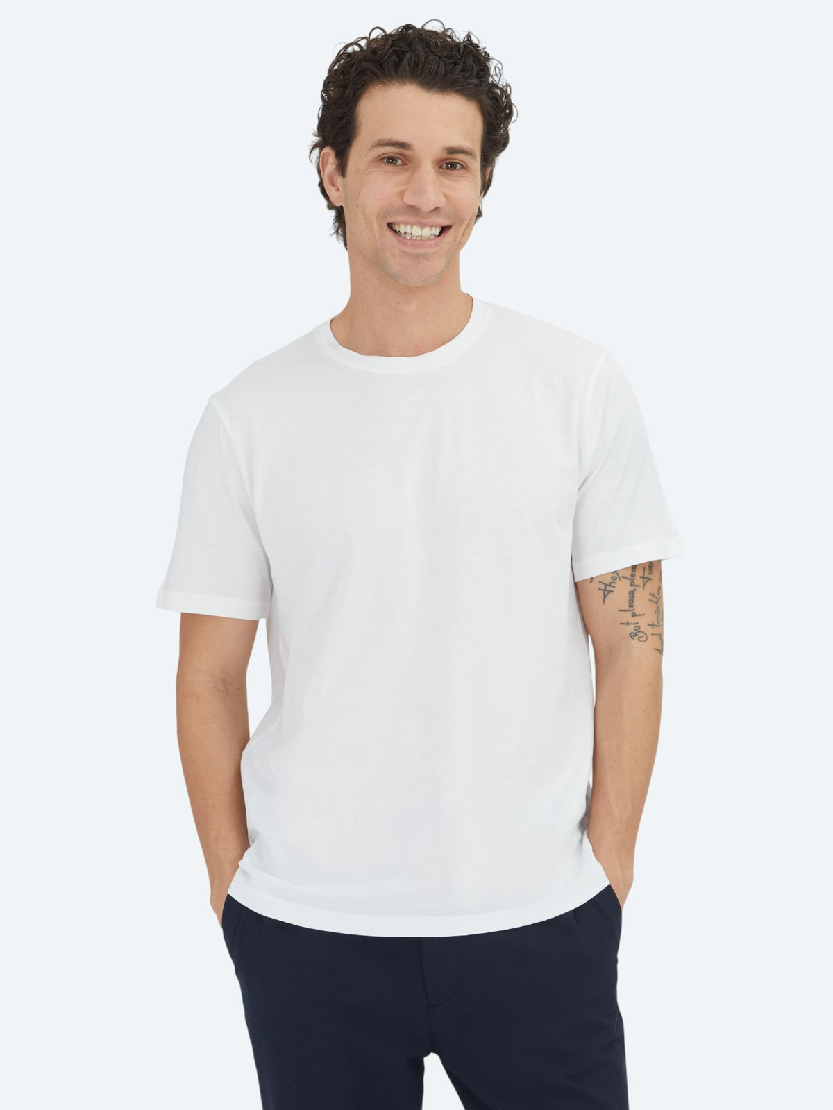 Kırık Beyaz Düz Bisiklet Yaka %100 Pamuk T-Shirt