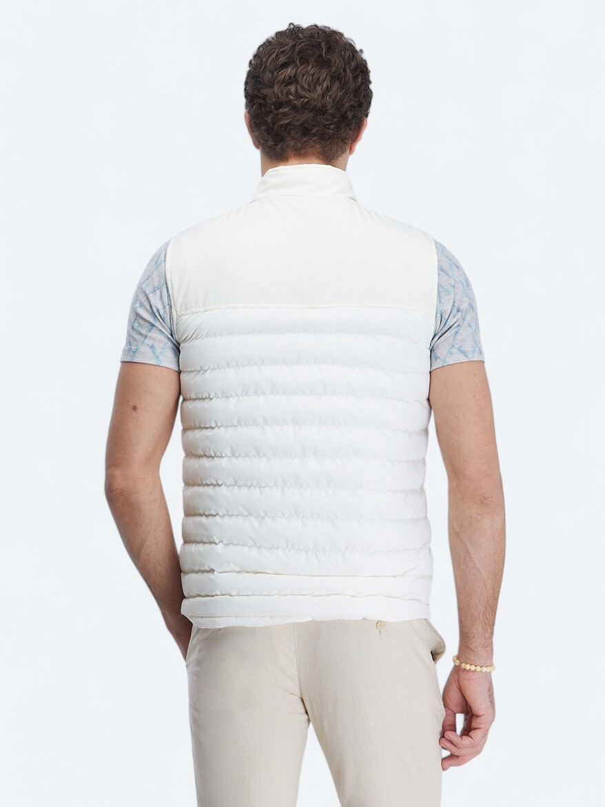 Ecru Regular Fit Turtleneck Casual Weaving Puffer Vest - 5