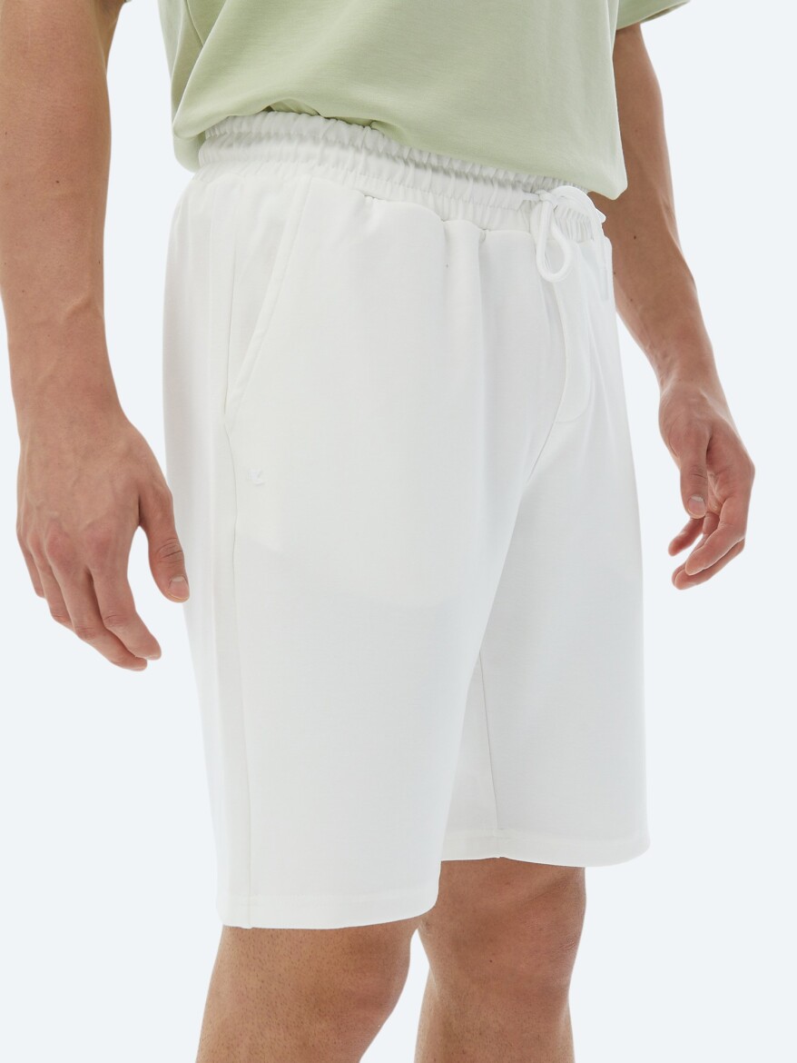 Ekru Düz Örme Jogging Fit Casual Bermuda - 4