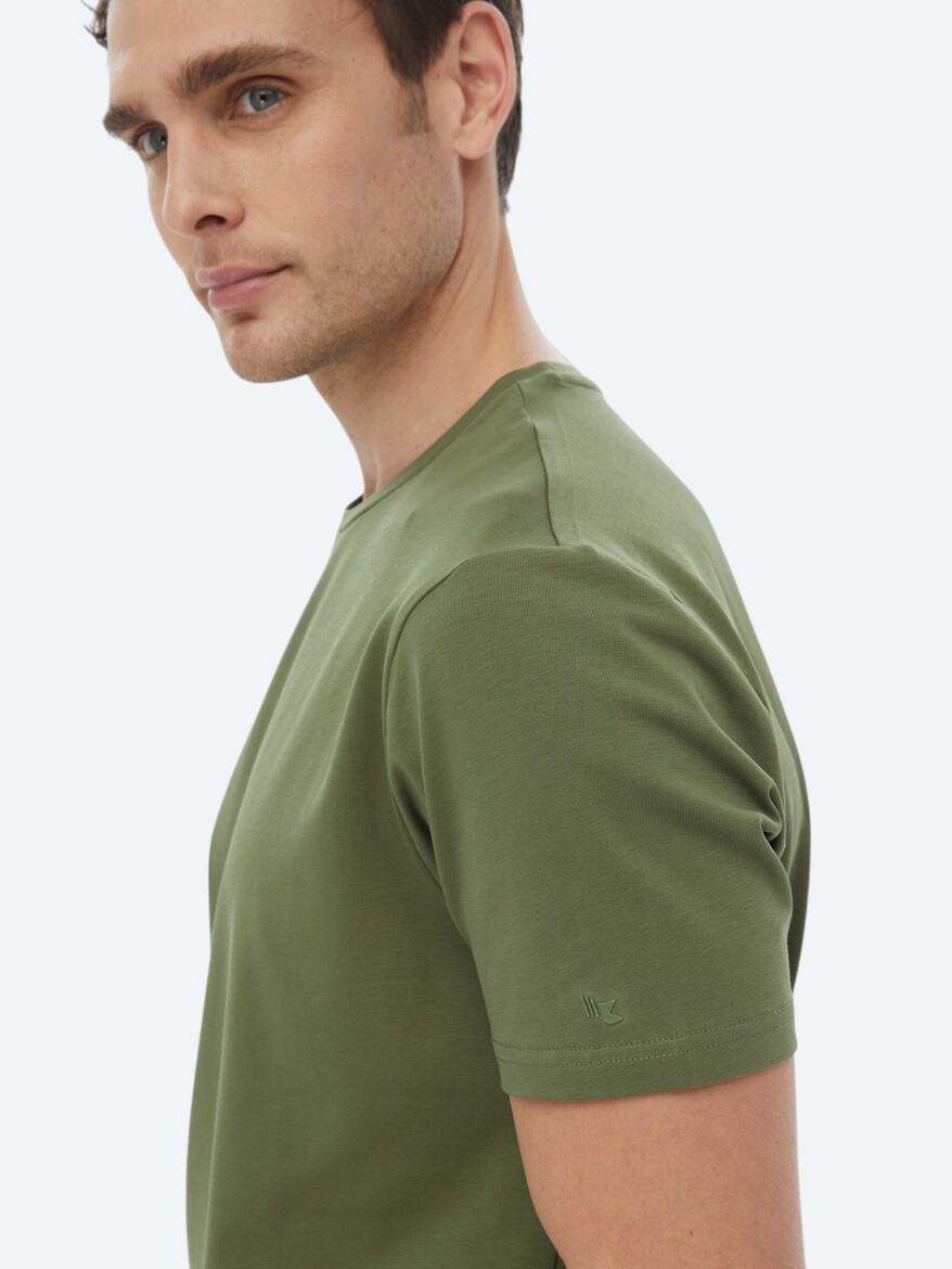 Haki Düz Bisiklet Yaka Pamuk Karışımlı T-Shirt - KİP