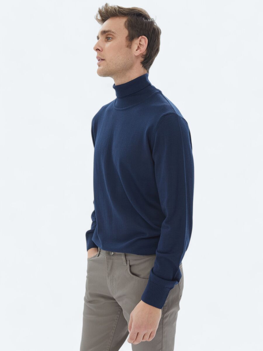 Indigo Knitwear Sweatshirt - 4
