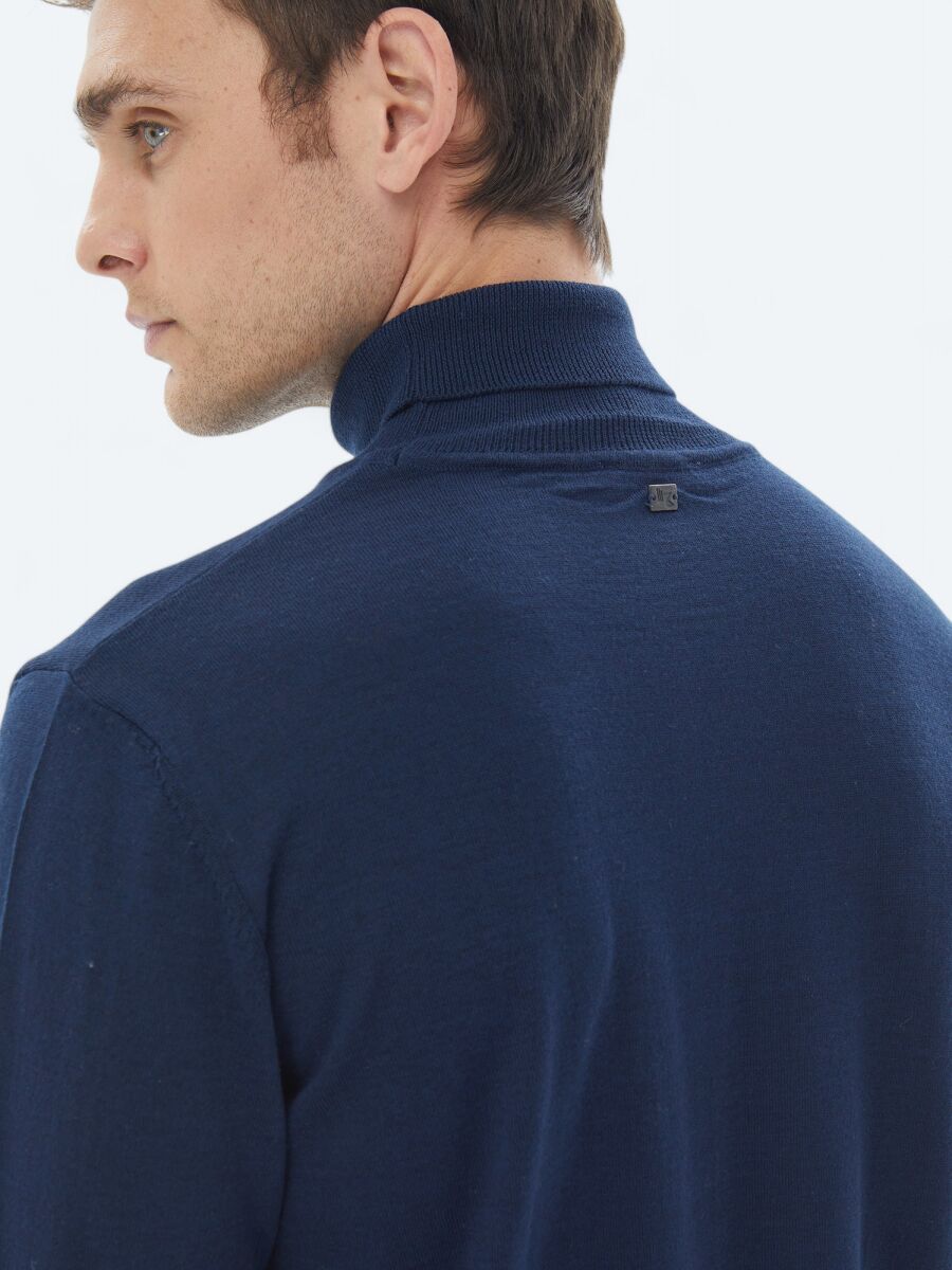 Indigo Knitwear Sweatshirt - 6