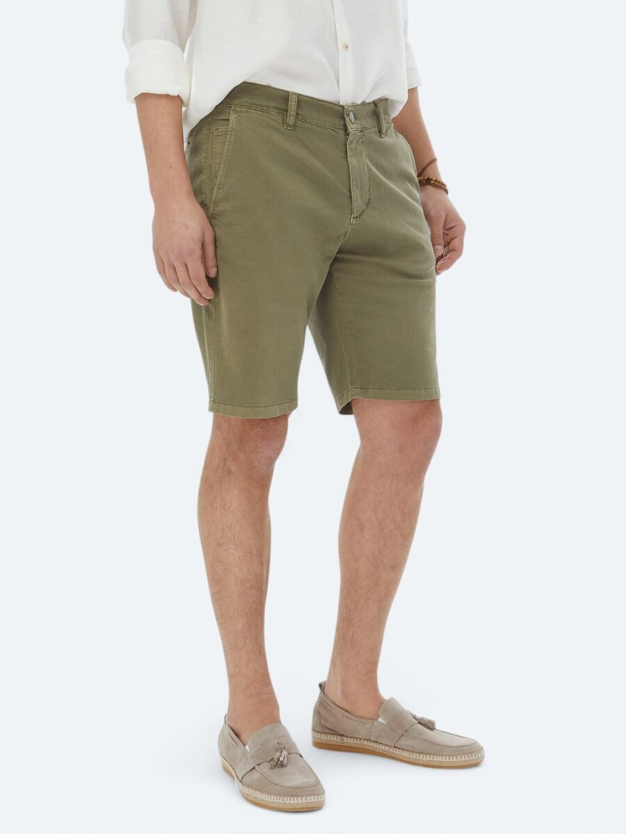 Khaki Weaving Slim Fit Casual Cotton Blended Bermuda - 3