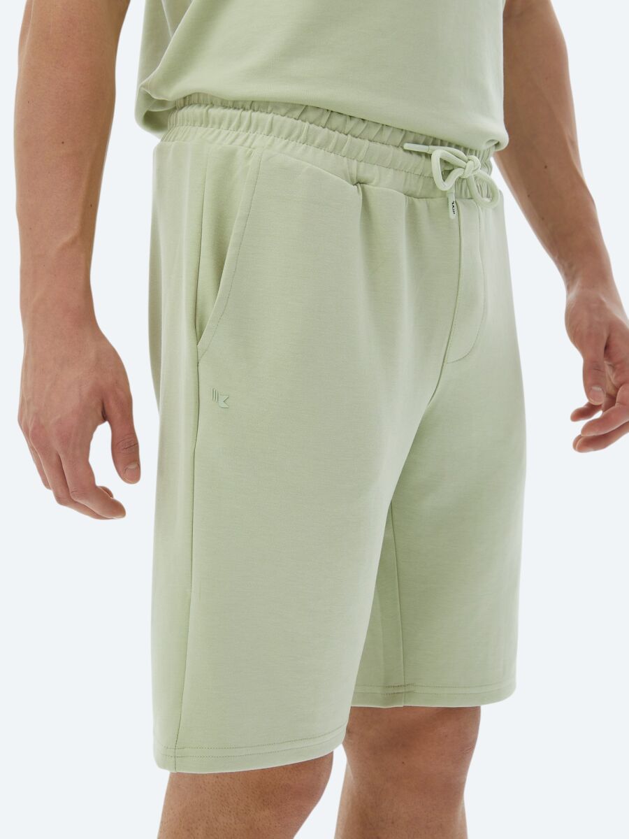 Light Green Knitting Jogging Fit Casual Bermuda - 4