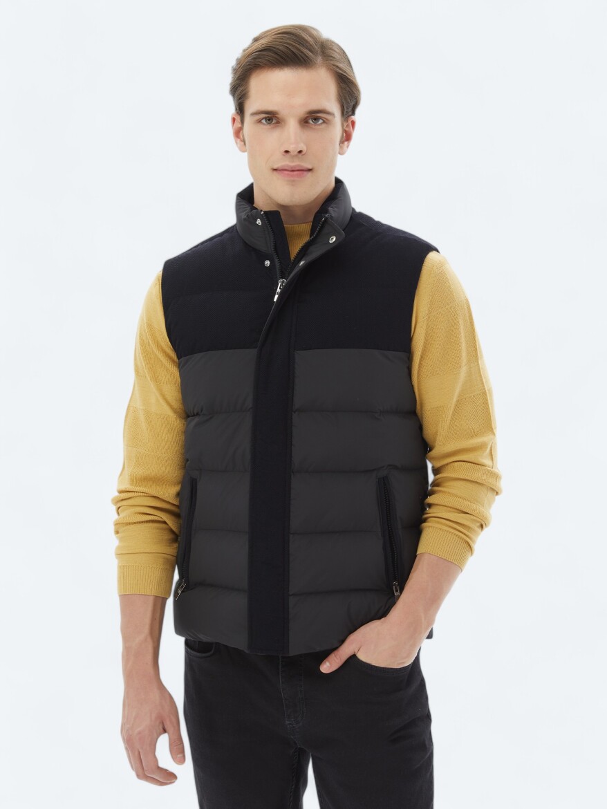 Siyah Regular Fit Dik Yaka Casual Dokuma Spor Yelek - KİP